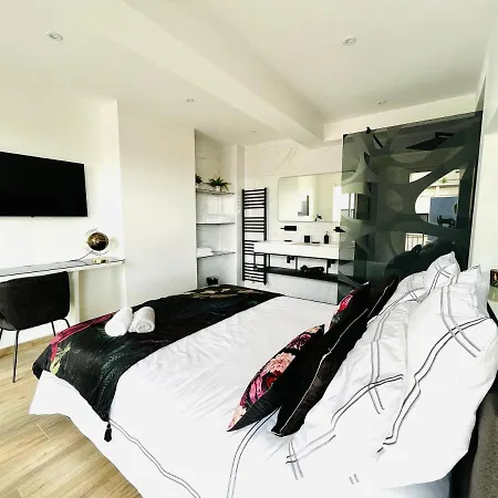 Apartment Amazing 10min Palais Des Festivals In *